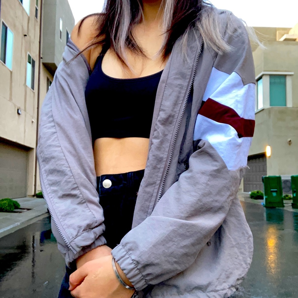 Tilly’s wind breaker